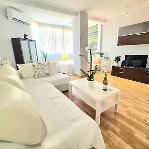 Aa Guest - El Mono De Eco Apartamento Torre Del Mar